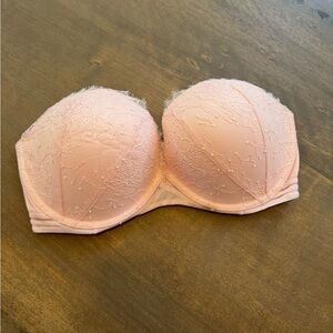 Victoria’s Secret Very Sexy size 34DD NWOT